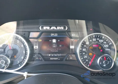 2022 Ram 1500 Big Horn 4X2 5'7 Box из США, поврежденный, VIN 1C6RREFT7NN431321